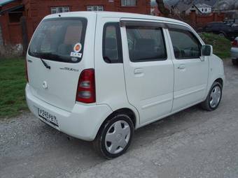 2003 Suzuki Wagon R Solio Pictures