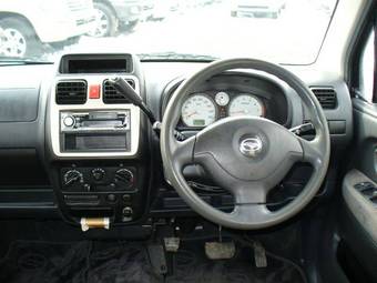 2003 Suzuki Wagon R Solio Pics