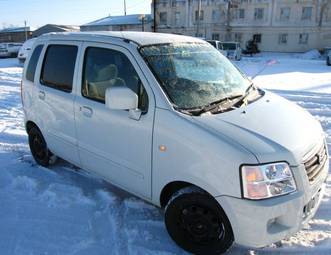 2003 Suzuki Wagon R Solio Pictures