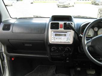 2003 Suzuki Wagon R Solio Pics