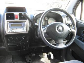 2003 Suzuki Wagon R Solio Pictures