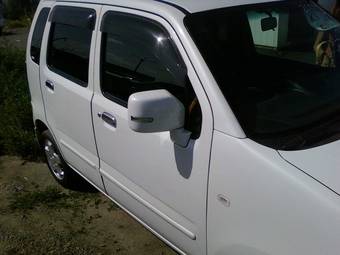2004 Suzuki Wagon R Solio Photos