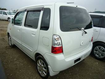 2005 Suzuki Wagon R Solio Pictures