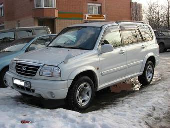 2001 Suzuki XL7 Images