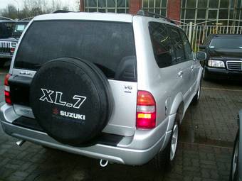 2003 Suzuki XL7 Images