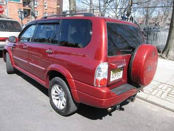 2004 Suzuki XL7 Photos