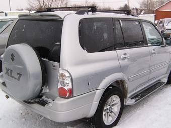 2005 Suzuki XL7 Pictures