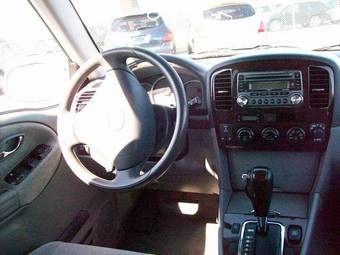 2005 Suzuki XL7 Pictures