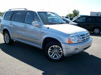 2005 Suzuki XL7 Photos