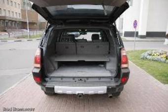 2003 Toyota 4Runner Pictures