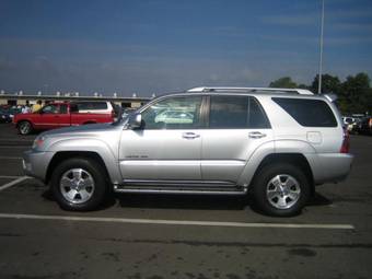 2004 Toyota 4Runner Pictures