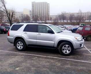 2005 Toyota 4Runner Pictures