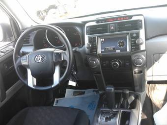 2010 Toyota 4Runner Photos