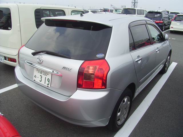 2001 Toyota Allex Pictures