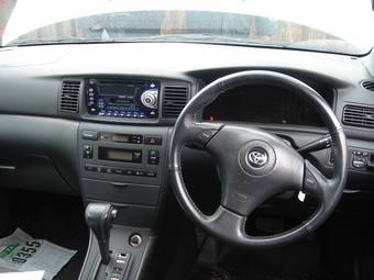 2001 Toyota Allex Pictures