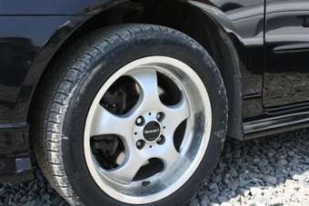 2001 Toyota Allex Photos