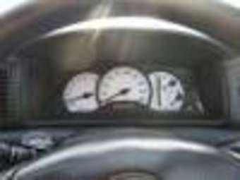 2001 Toyota Allex Pics