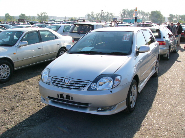 2002 Toyota Allex Photos