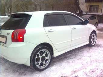 2002 Toyota Allex Photos