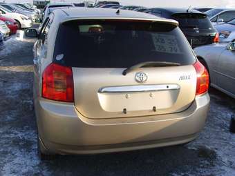 2002 Toyota Allex Images