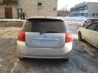 2002 Toyota Allex Pictures