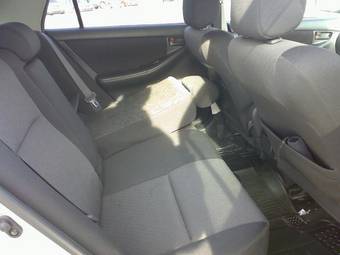 2002 Toyota Allex Photos