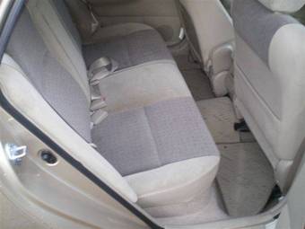 2002 Toyota Allex Photos