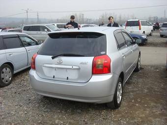 2002 Toyota Allex Photos
