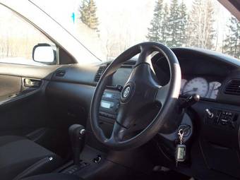 2002 Toyota Allex Photos