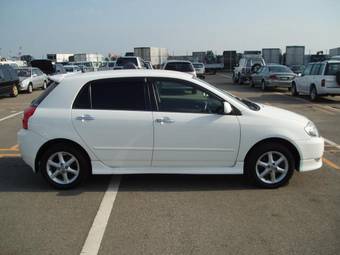 2002 Toyota Allex Images