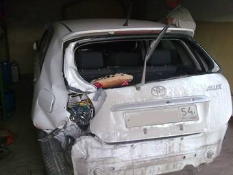 2002 Toyota Allex Images