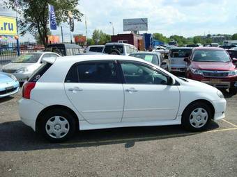 2002 Toyota Allex Photos