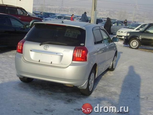 2003 Toyota Allex