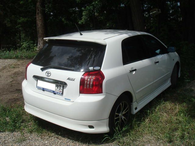 2003 Toyota Allex