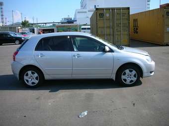 2003 Toyota Allex Pictures