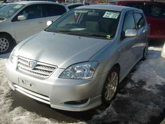 2003 Toyota Allex Photos