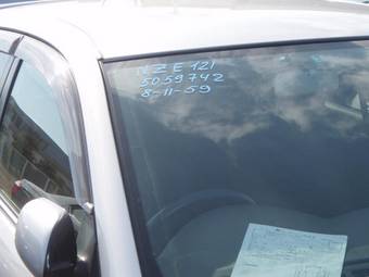 2003 Toyota Allex Photos