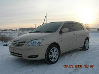 2003 Toyota Allex Photos