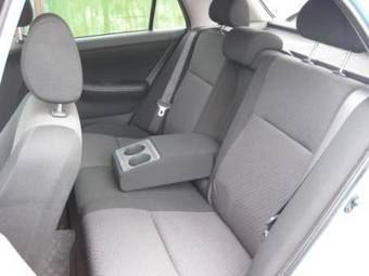 2003 Toyota Allex Pictures