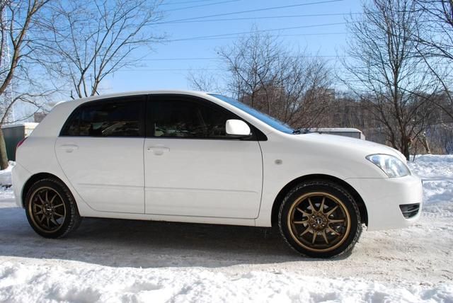 2004 Toyota Allex