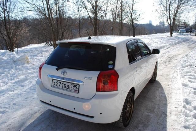 2004 Toyota Allex