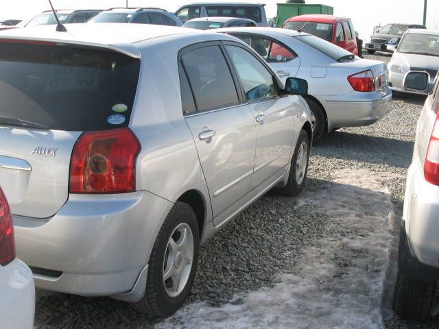 2004 Toyota Allex