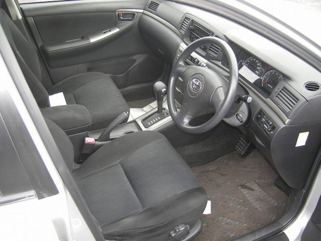 2004 Toyota Allex