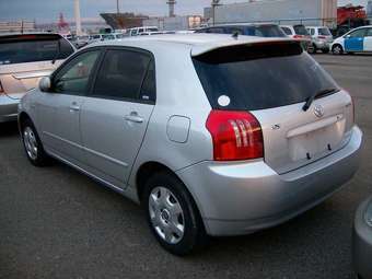 2004 Toyota Allex Pictures