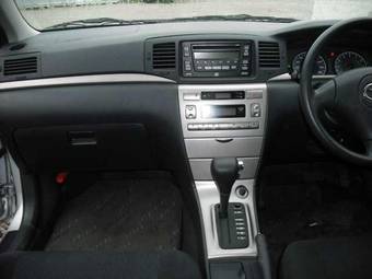 2004 Toyota Allex Photos