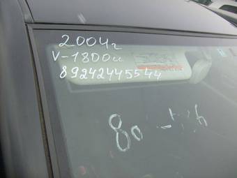 2004 Toyota Allex Photos
