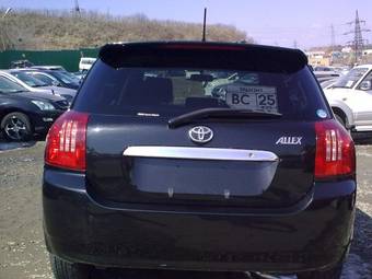 2004 Toyota Allex Pictures