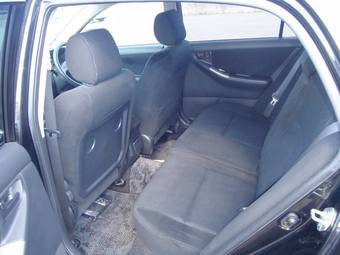 2004 Toyota Allex Images