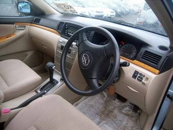 2004 Toyota Allex Pictures