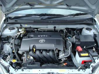 2004 Toyota Allex Photos
